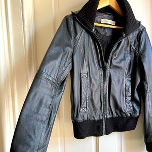 Zara genuine leather bomber jacket in excellent condition